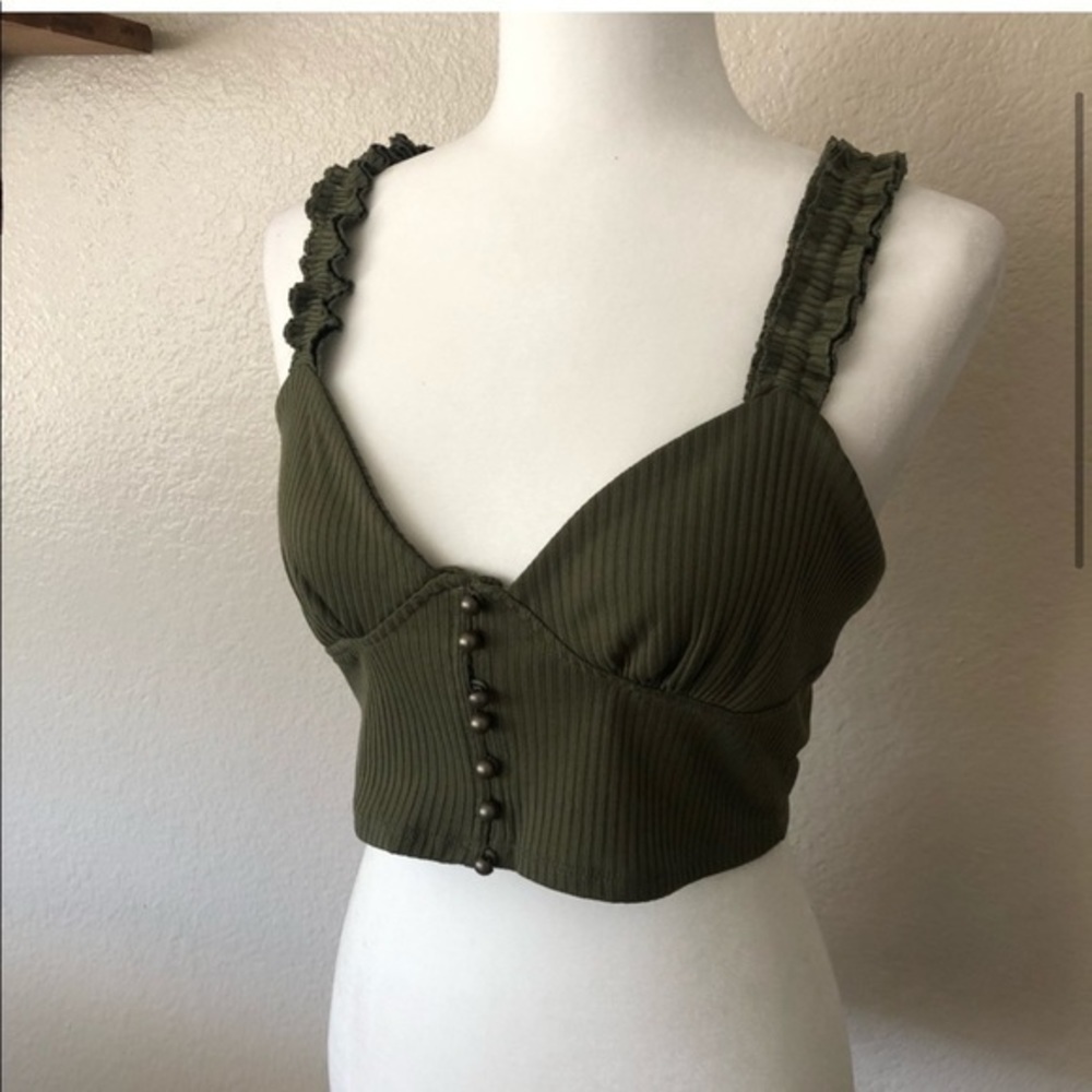 Backyard Roses Green Dacey Ruffle Top - Picture 2 of 5